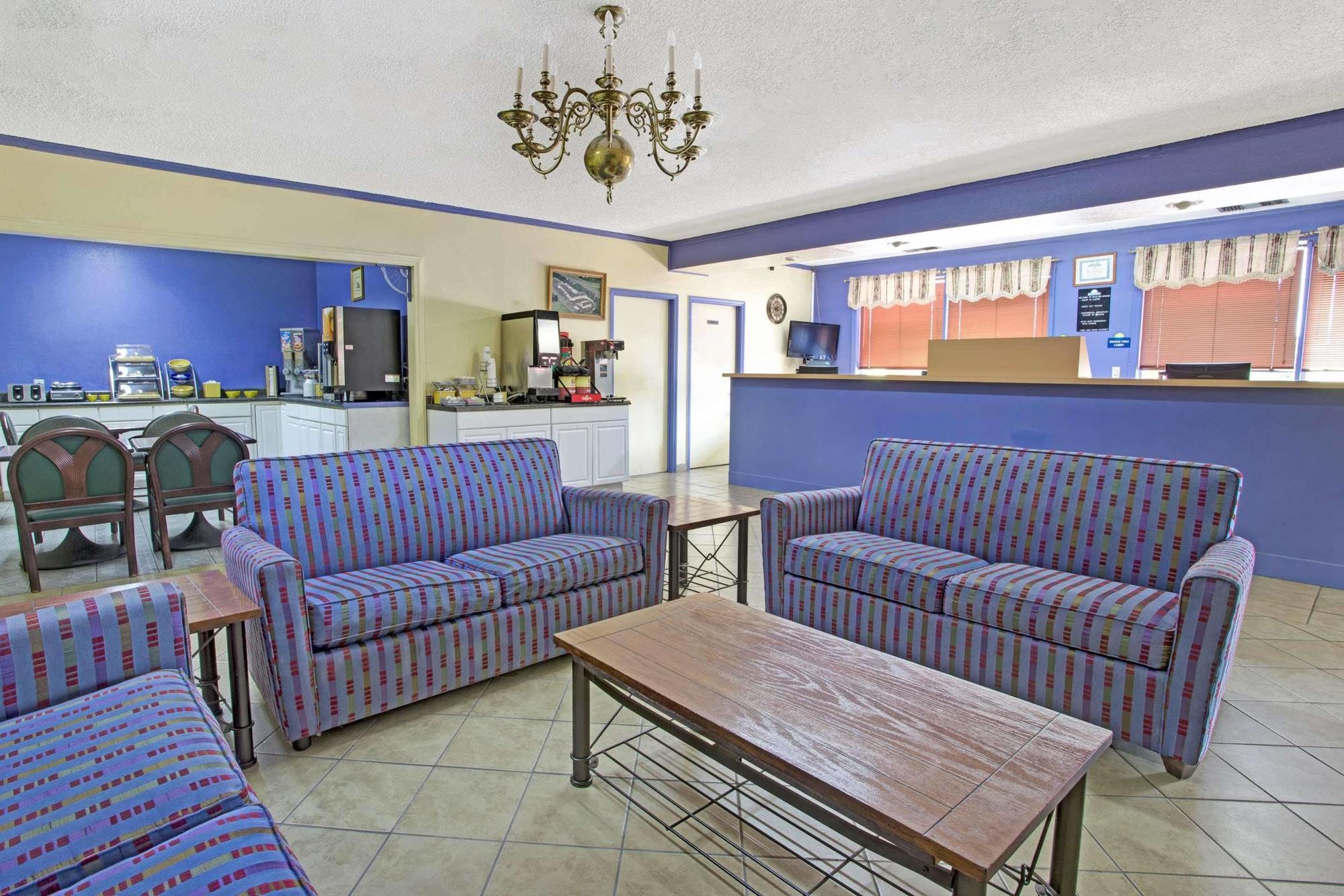 Days By Wyndham Hotel